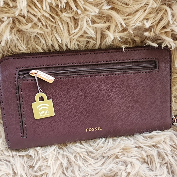 Fossil Jori Wallet Burgundy - Picture 2 of 4